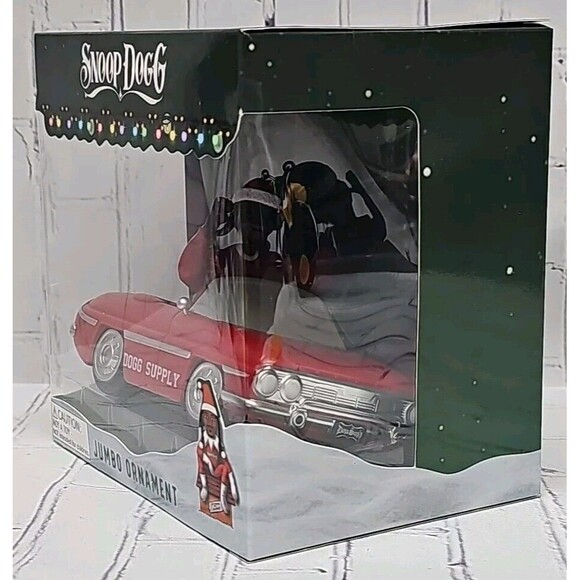Snoop Dogg Snoop On The Stoop Red Car Convertible Jumbo Christmas Ornament NIB - Picture 2 of 5